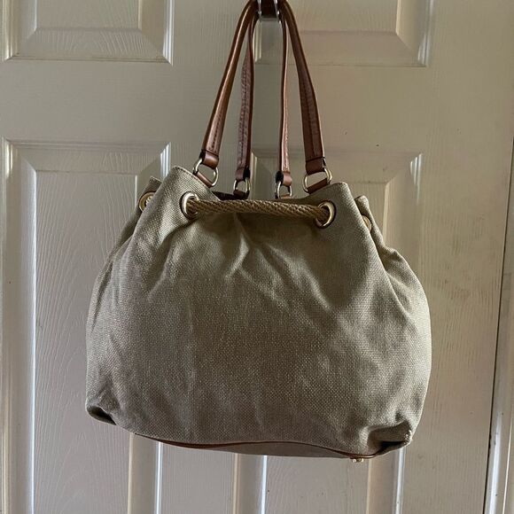 Michael Kors canvas faded gold shoulder bag Gold Threads Drawstring Rope Tassels - Picture 3 of 16